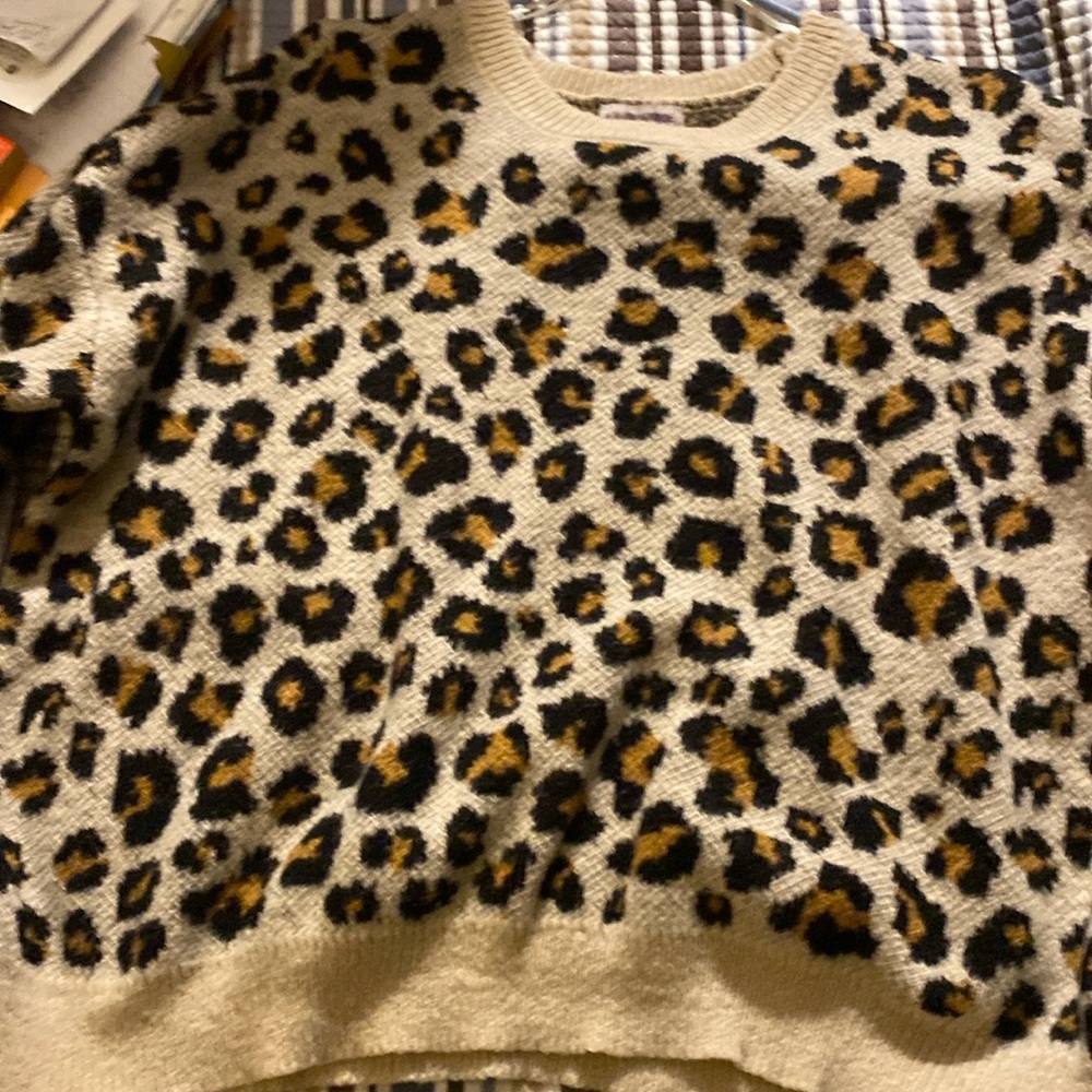 Leopard sweater